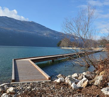 image sentier au fil de l'eau gîtes au petit nice